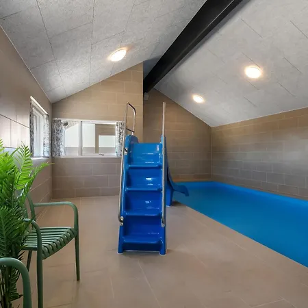 Semesterbostad Completely Unique Luxury Home-sj750