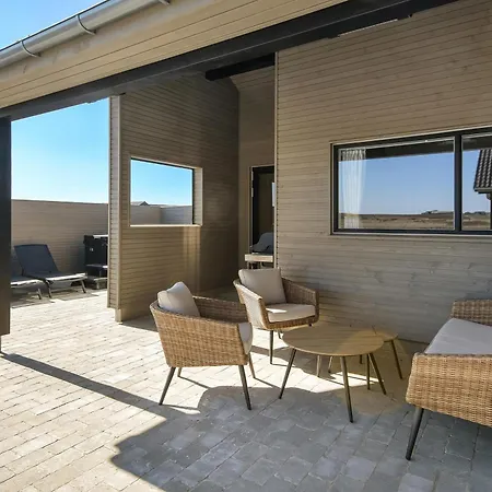 Completely Unique Luxury Home-sj750